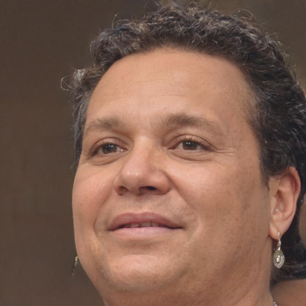 Portrait de Clément Moreau, expert en épargne